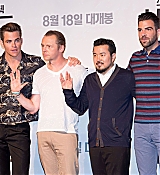 030.jpg