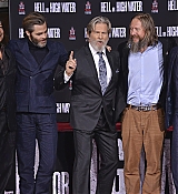 301.jpg