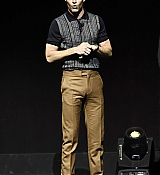 003.jpg
