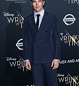CPN-AWrinkeInTimePremiere_143.jpg