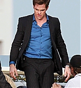 reese-witherspoon-chris-pine-this-means-war-12052011-23.jpg