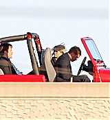 reese-witherspoon-chris-pine-this-means-war-12052011-34.jpg