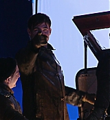 050.jpg