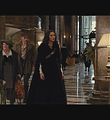 CPN-WonderWomanExtras_002.jpg