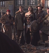 CPN-WonderWomanExtras_008.jpg