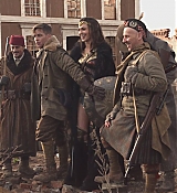 CPN-WonderWomanExtras_018.jpg