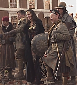 CPN-WonderWomanExtras_019.jpg