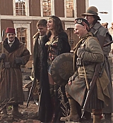 CPN-WonderWomanExtras_020.jpg