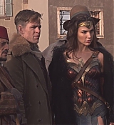 CPN-WonderWomanExtras_036.jpg