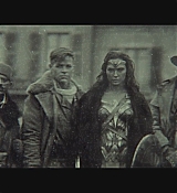 CPN-WonderWomanExtras_051.jpg