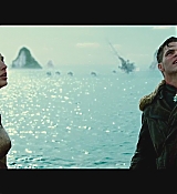 CPN-WonderWomanExtras_009.jpg