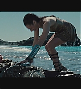 CPN-WonderWomanExtras_130.jpg