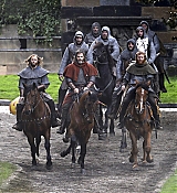 CPN-OutlawKingonSet_006.jpg