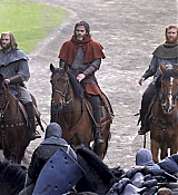 CPN-OutlawKingonSet_013.jpg
