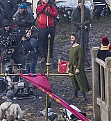 CPN-OutlawKingOnSet_002.jpg
